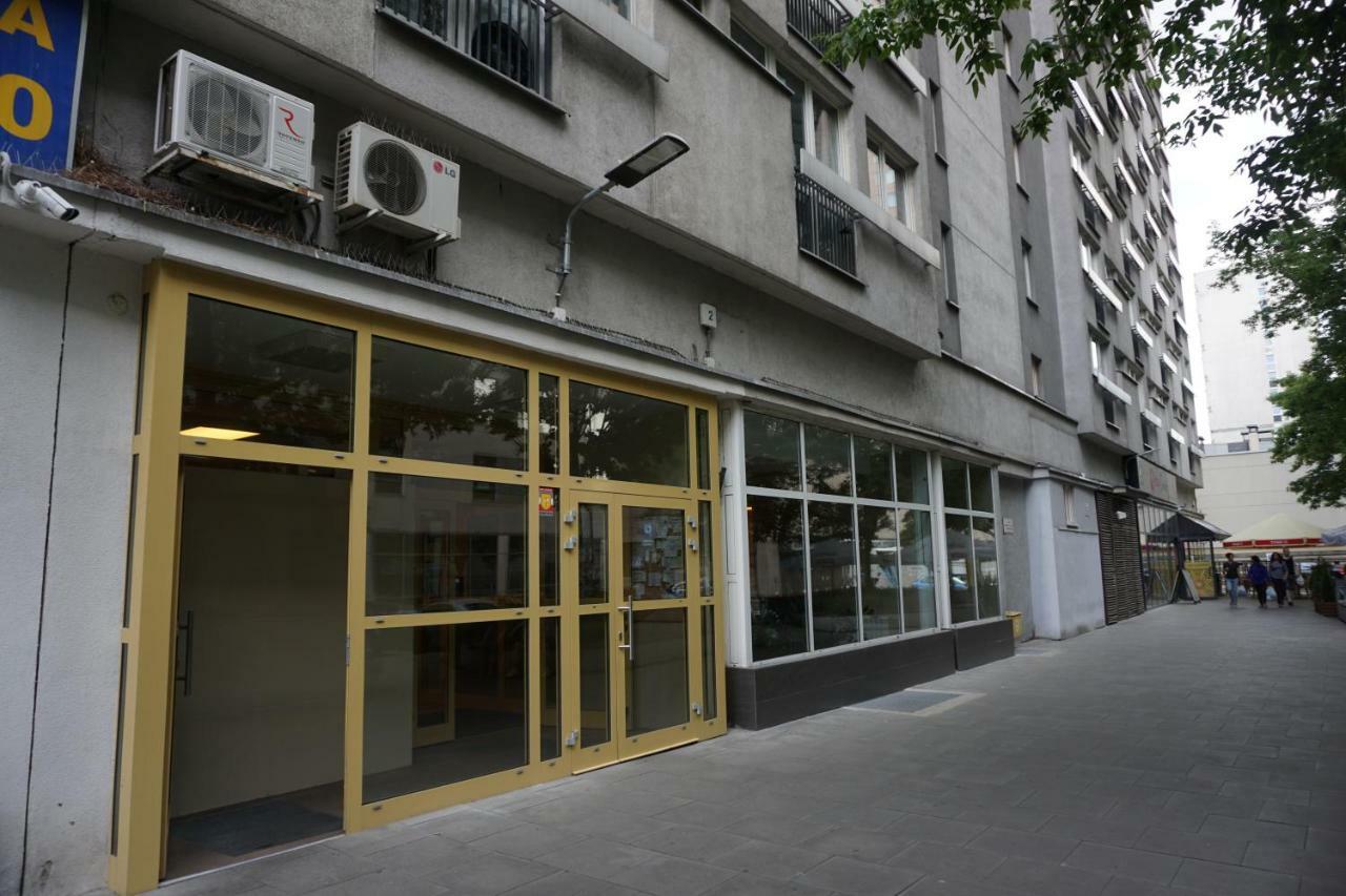 Apartament Metro Rondo Onz Warsaw Exterior photo